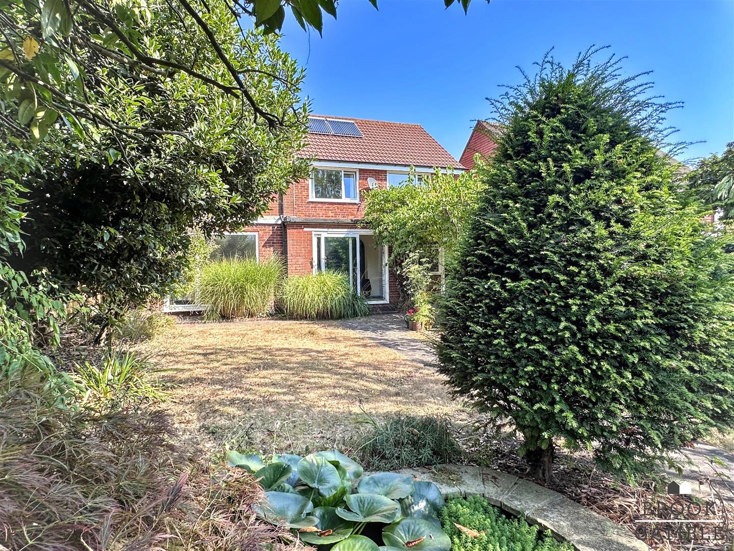 4 Bedroom House - Detached. Eldon Road in Eastbourne,  3